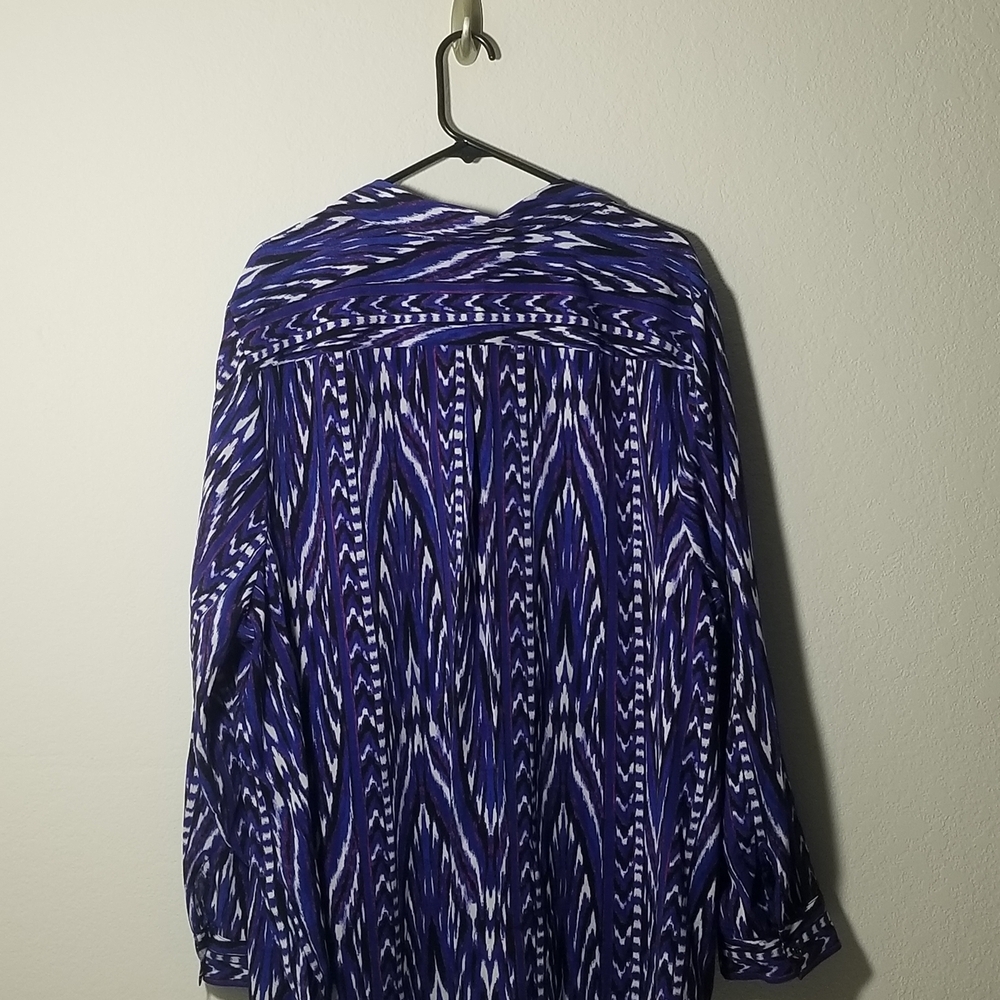 Catherines Purple and White Button Down Shirt - Picture 2 of 3